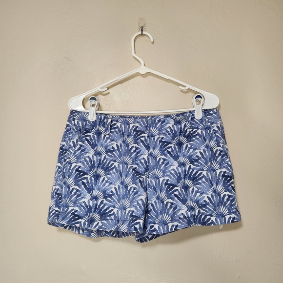 Vineyard Vines Pants - Vineyard Vines Blue Tropical Shorts Womens Size 6